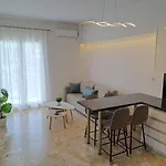 Luxury Апартаменты *